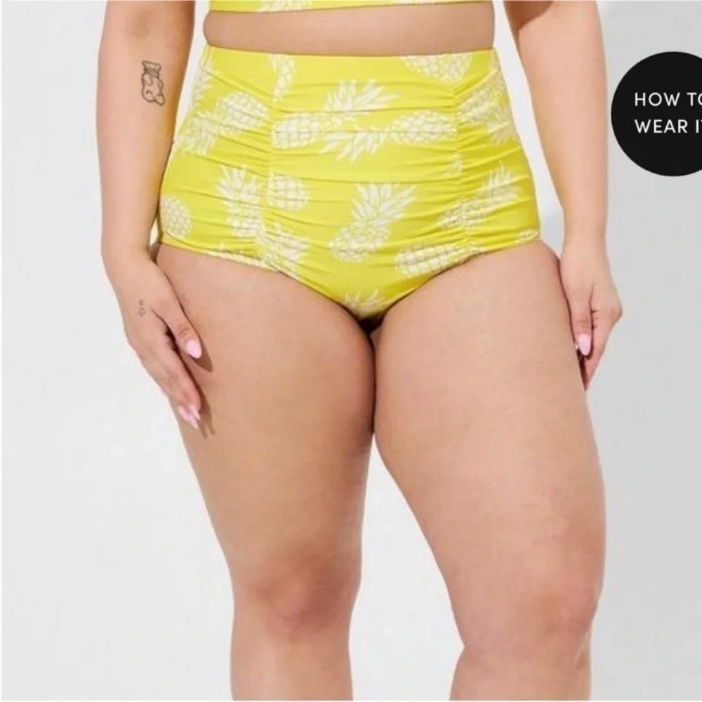 NWT Torrid High Rise Ruched Swim Bottom Graphic Pineapple Yellow